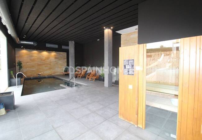 Люкс-квартира с общим бассейном и видом на море в Ориуэле 32