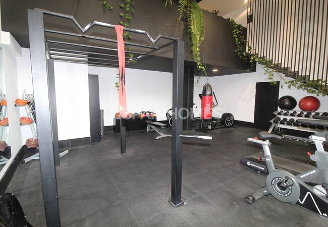 Люкс-квартира с общим бассейном и видом на море в Ориуэле 28