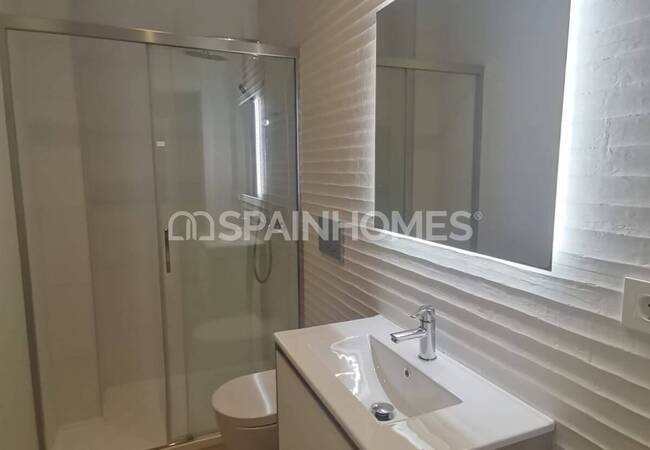 Elegant Apartments with Communal Pool in Torrevieja 20