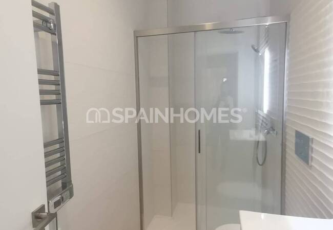 Elegant Apartments with Communal Pool in Torrevieja 19