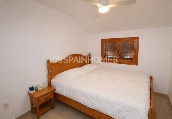 Spacious Sea-view Townhouse for Sale in Torrevieja Alicante 12