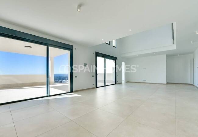 Detached 8-bedroom Villa with Pool in Finestrat Alicante 22