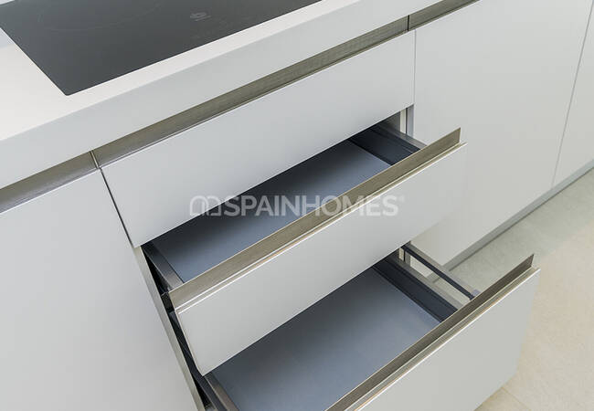 Cádiz Apartments with Effective Thermal and Acoustic Insulation