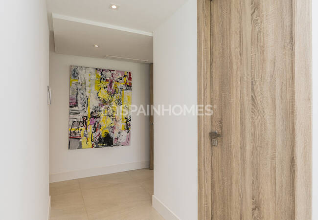 Cádiz Apartments with Effective Thermal and Acoustic Insulation