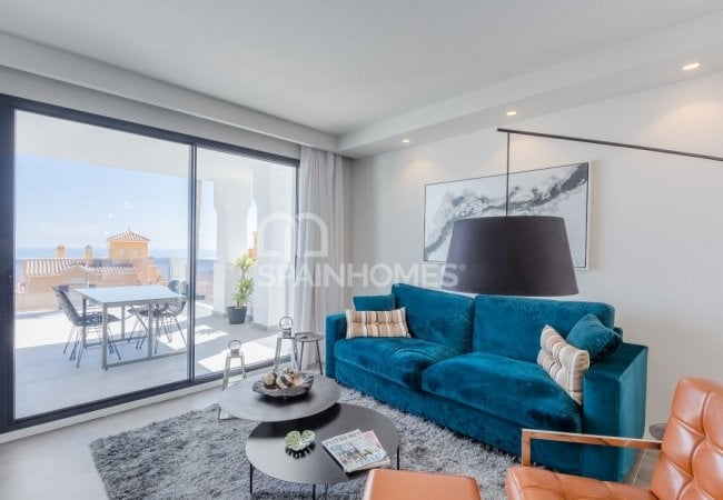 South-facing Apartments and Penthouses in Manilva 11