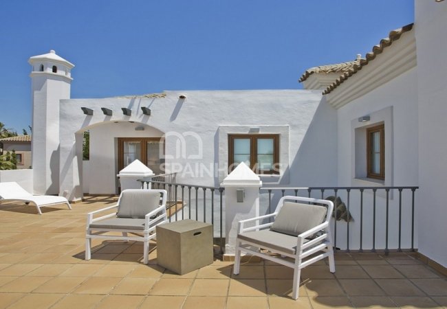 Golf and Sea Views 3 Bedrooms Villas in Estepona Malaga 20