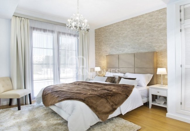 Golf and Sea Views 3 Bedrooms Villas in Estepona Malaga 14