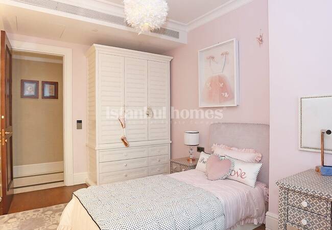 Zeytinburnu'nda Özel Marina ve Deniz Manzaralı Daireler 25