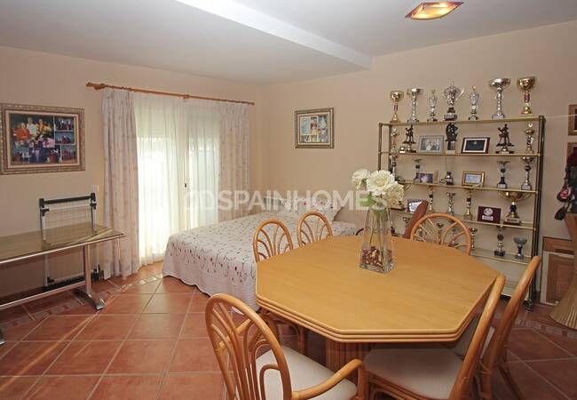 Benalmadena'da Avantajlı ve Yüksek Konumda Müstakil Villa 50