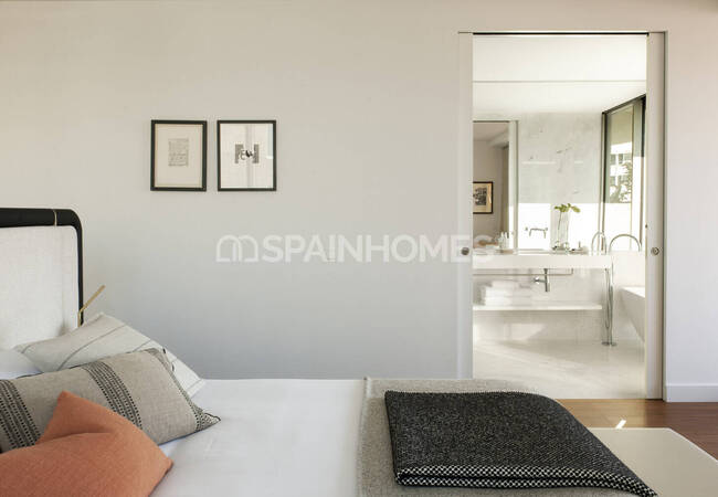 Eco-friendly Properties with Pool and Gym in Barcelona 12