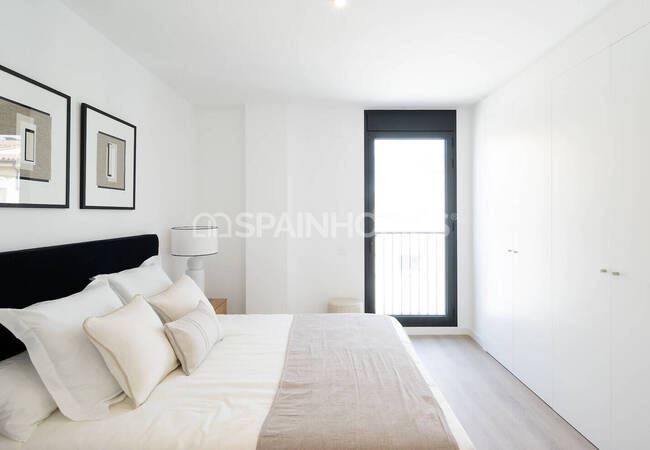 Sustainable Flats in a Complex with Pool in Barcelona Terrassa 14