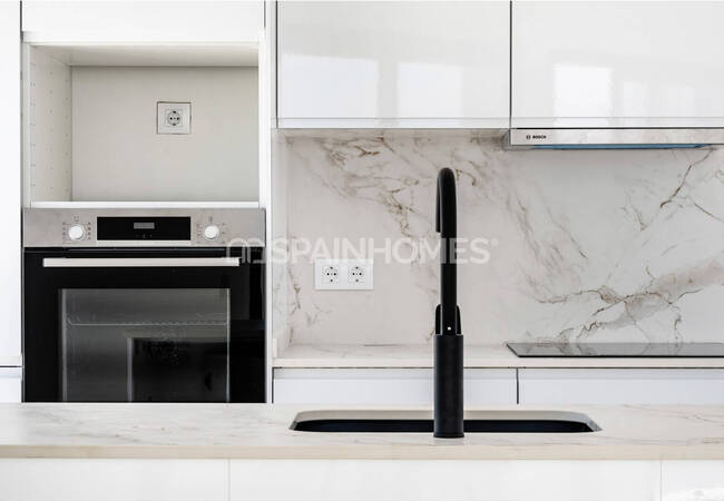 Properties in a Complex with Swimming Pool in Barcelona Andreu 12