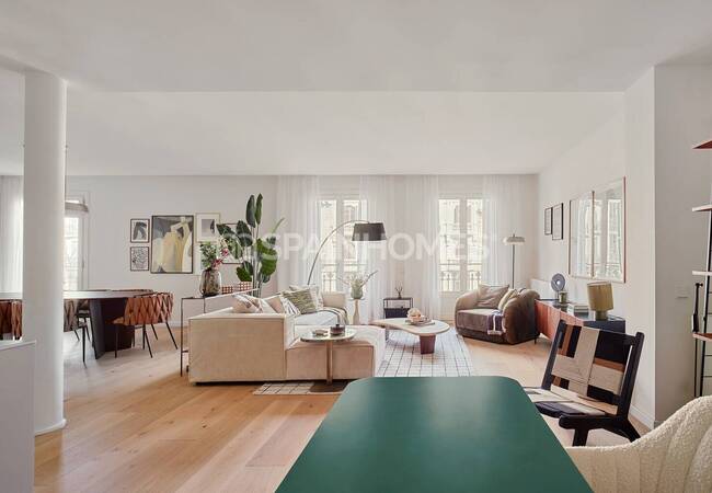 Restored Flats in a Central Location in Barcelona Eixample 5