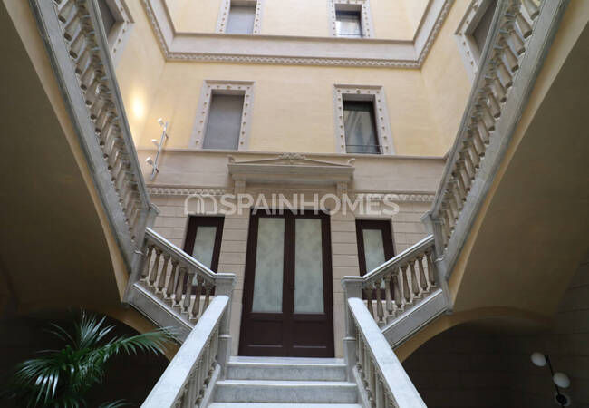 شقة في حي L'eixample، برشلونة في شارع Mallorca 21