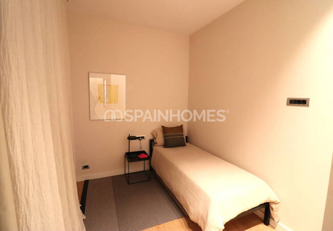 Apartments in a Renovated Building Near the Sea in Barcelona 16