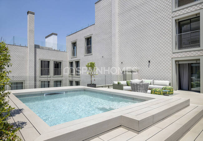 Elegant Apartments with Rooftop Pool in Barcelona 19