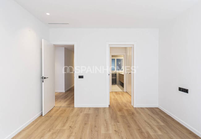 Piso Moderno Cerca De La Avenida Diagonal En Les Corts 8