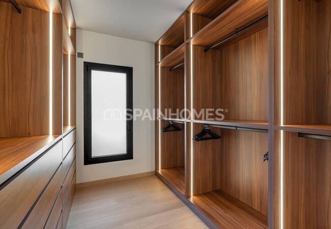 Barselona Castelldefels'te Özel Havuzlu 5 Odalı Villa 24