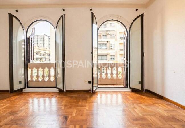 Barcelona Sitges'te Plaja Yürüme Mesafesinde 1+1 Daire 22