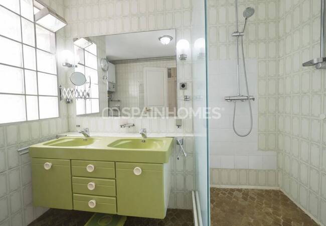 Barcelona Sitges'te Plaja Yürüme Mesafesinde 1+1 Daire 10