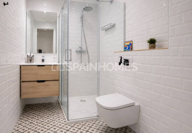 Barselona Sitges'te Havuzlu Sitede Deniz Manzaralı Villa 26