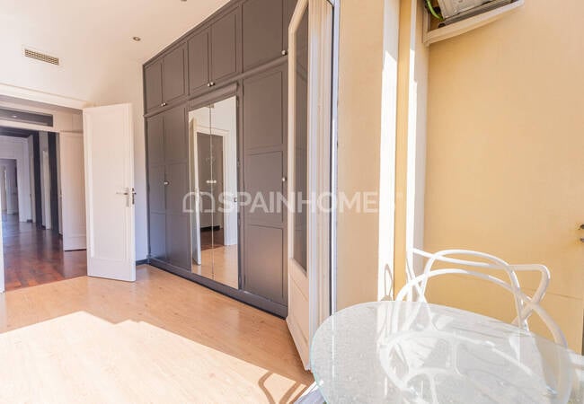 Appartement Op Een Tussenverdieping Vlakbij Het Strand In Barcelona 15