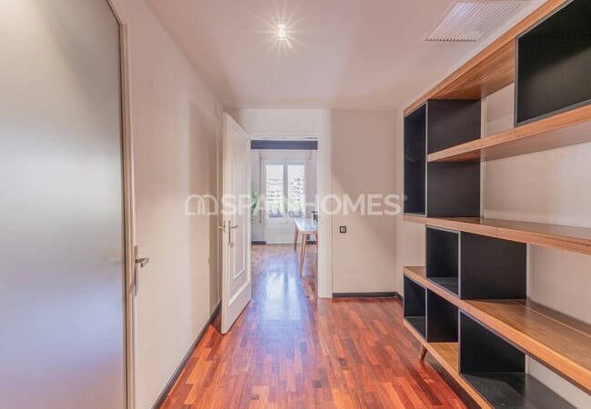 Appartement Op Een Tussenverdieping Vlakbij Het Strand In Barcelona 20