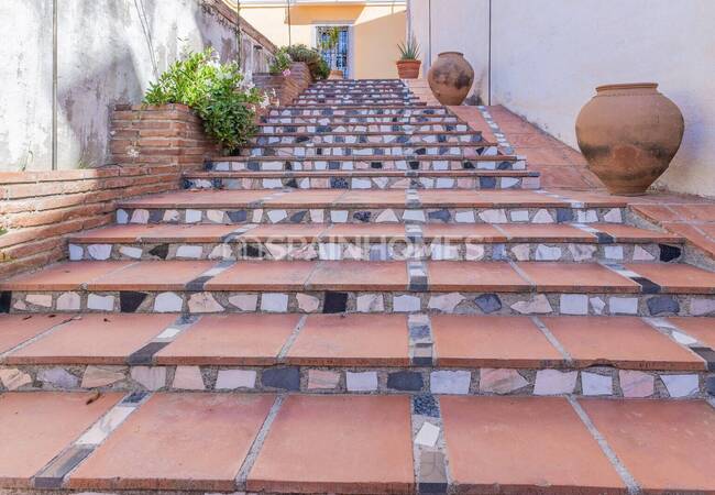 Teià Barcelona’da Özel Havuzlu ve Kapalı Otoparklı Şık Villa 43