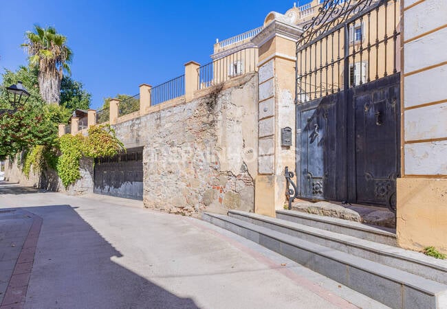 Teià Barcelona’da Özel Havuzlu ve Kapalı Otoparklı Şık Villa 41
