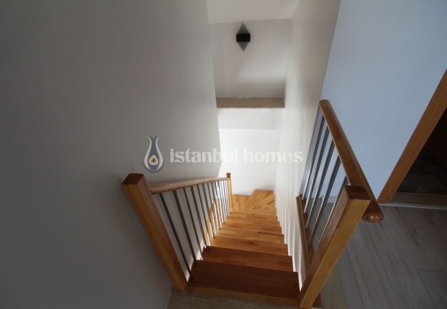 Duplex Apartment in Maltepe for Sale 7