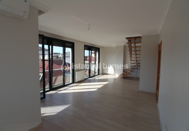 Duplex Apartment in Maltepe for Sale 8