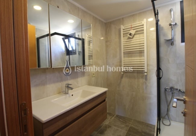 Duplex Apartment in Maltepe for Sale 6