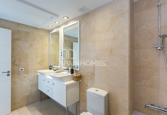 Functional Designed Property with Great Privileges in Casares Del Mar 17