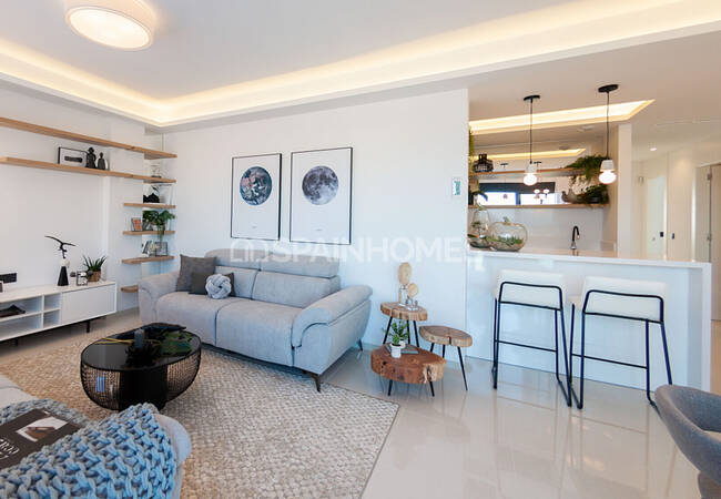 Sea View Apartments with Pool in Gated Complex in Guardamar Del Segura