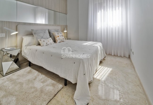 Alicante’de Modern Tasarımlı 2 ve 3 Yatak Odalı Daireler