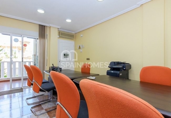 Недвижимость с Высоким Арендным Потенциалом в Ориуэле 12