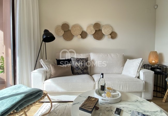 Benalmádena'da Golf Sahalarına Yakın Kaliteli İç Tasarımlı Daireler 8