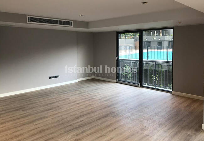 Deluxe Istanbul Apartments in an Exclusive Complex