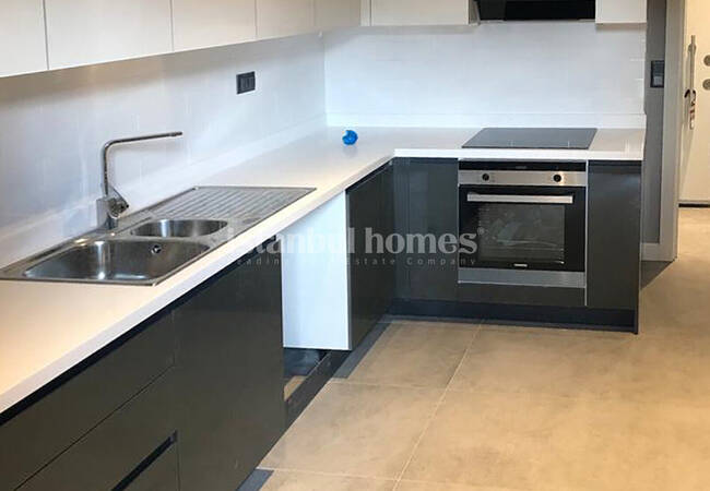 Deluxe Istanbul Apartments in an Exclusive Complex