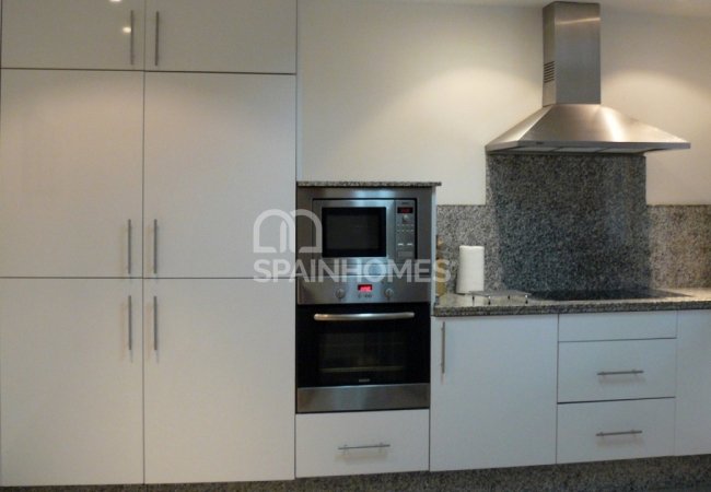 Marbella House Close to the Sandy Beaches of Los Monteros 8