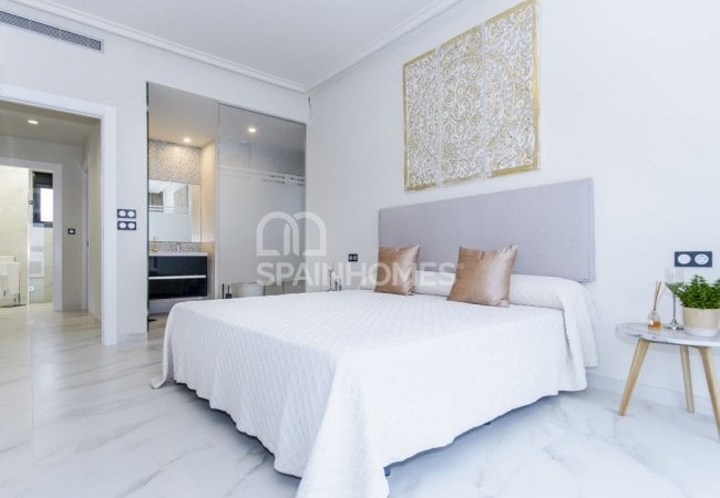 Современная Вилла с 4-мя Спальнями в Касталье, Аликанте 33