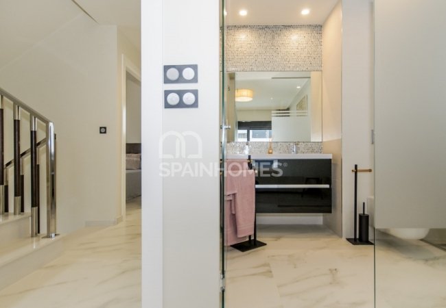 Современная Вилла с 4-мя Спальнями в Касталье, Аликанте 34