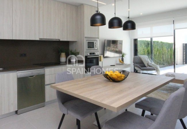 Modern Turnkey Villas with Private Pool and Solarium in Benijófar 6