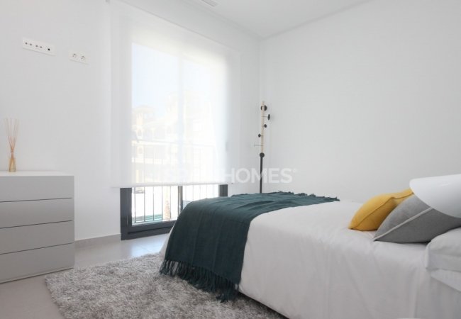 Modern Turnkey Villas with Private Pool and Solarium in Benijófar 14