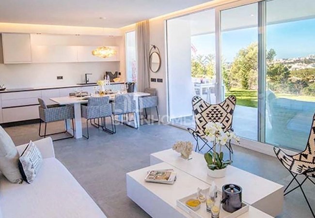 Elegant Apartments with Smart-home-system in Benahavis, Málaga 9