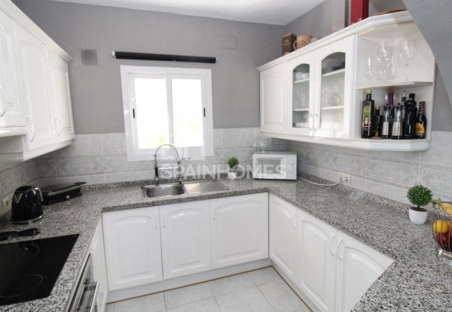 Benitachell’de Deniz Manzaralı Akdeniz Stili Villa 16