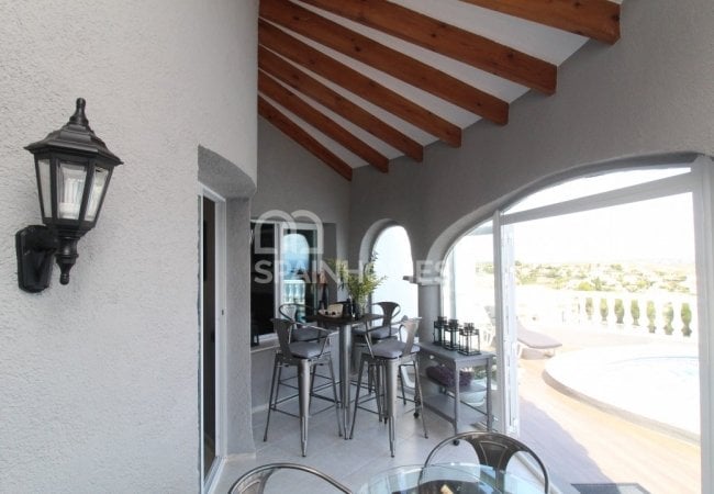 Benitachell’de Deniz Manzaralı Akdeniz Stili Villa 14