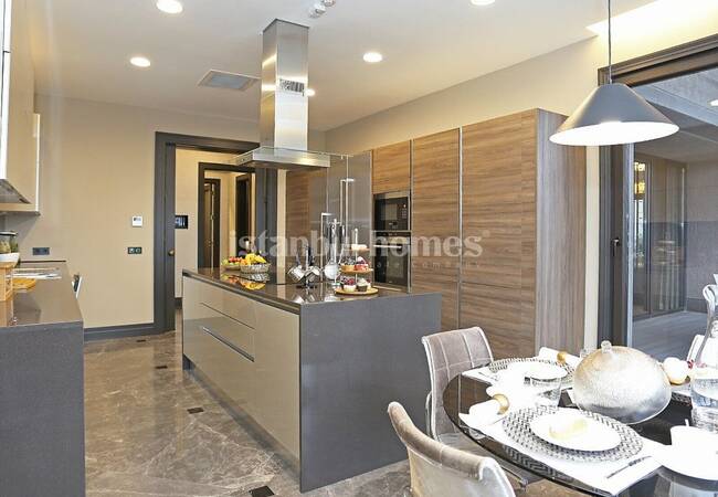 Villas Familliales Piscine Privée À Buyukcekmece 11