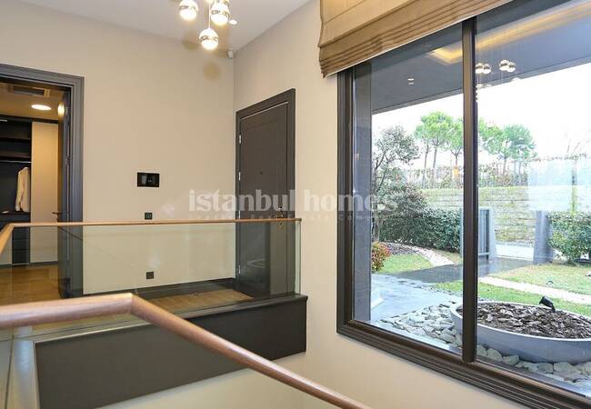 Villas Familliales Piscine Privée À Buyukcekmece 28