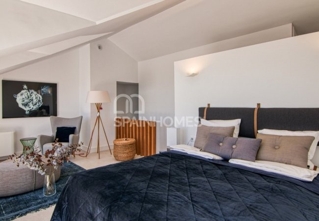 Benalmádena'da Sahile Yakın Lüks Evler 15